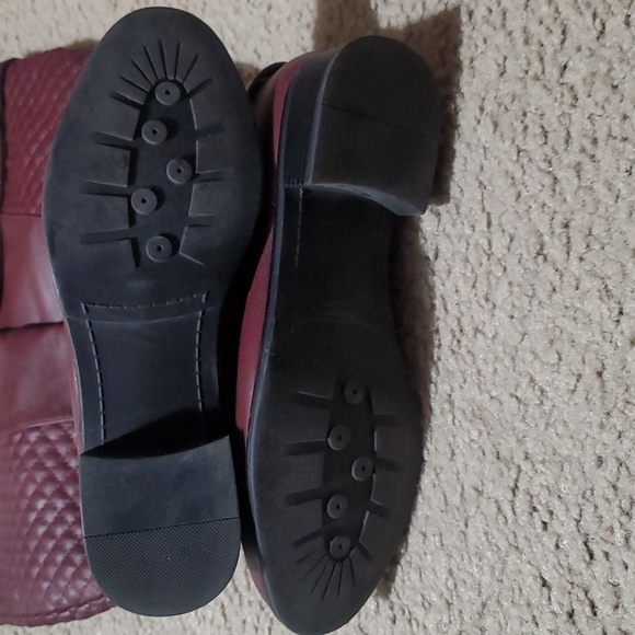 Burgundy above the knee boots - Picture 2 of 3